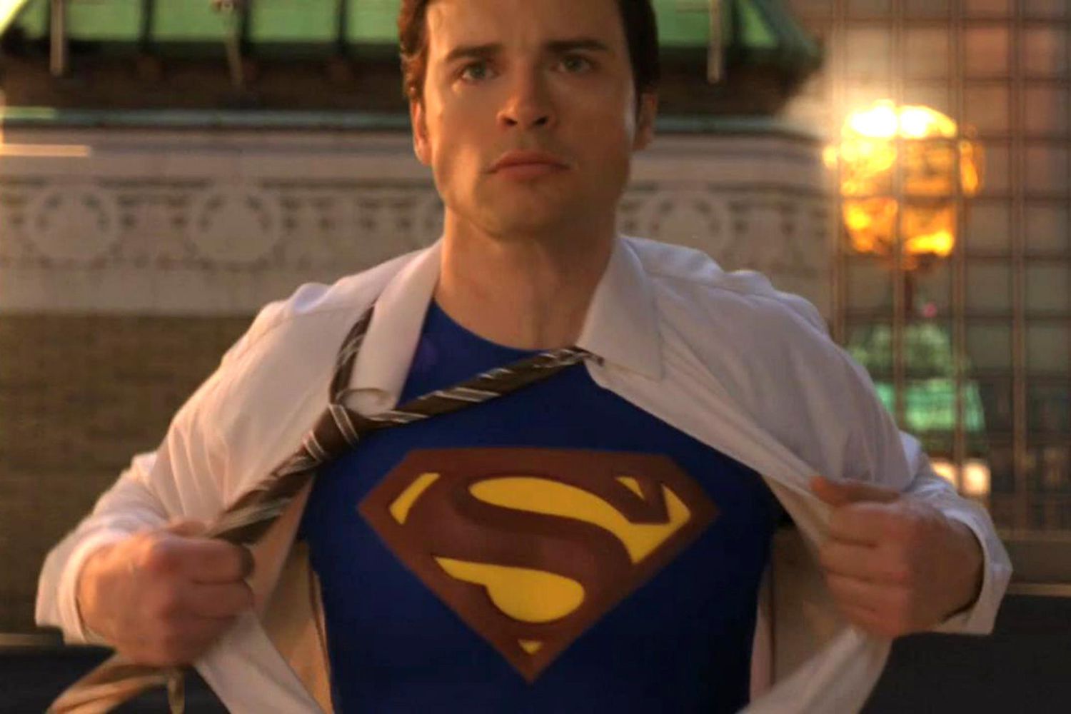 Tom Welling’s (49) accidental NSFW hello, NYCC Instagram story has fans ...