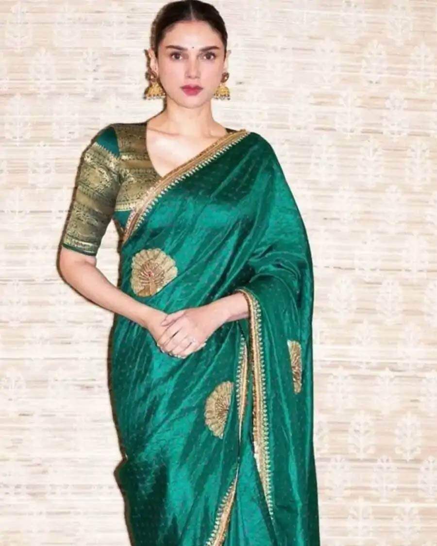 Navratri 2026 colour guide: 9 celebrity-inspired ethnic looks for every ...