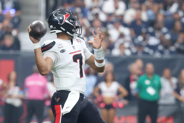 Predicting upsets in Week 6 of NFL season