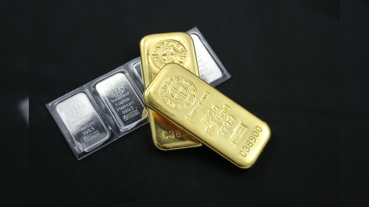 Gold, silver set for range-bound week as rupee weakness offers support ...