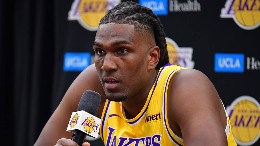 Leaguewide roster trims won't solve Lakers' backup big man problem