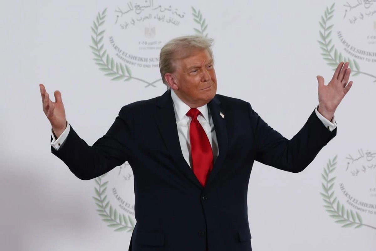 Trump lashes out at Obama and Nobel committee before Peace Prize winner ...