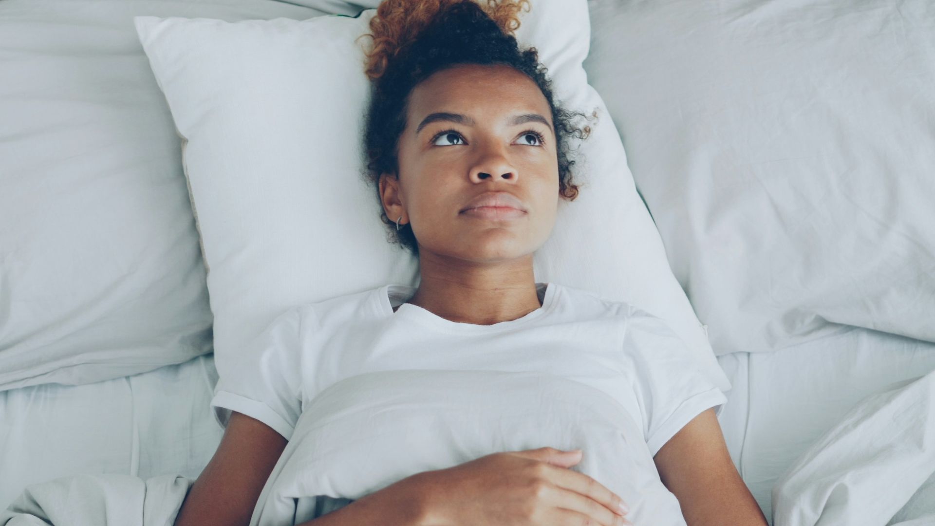 Insomnia: 10 bad habits keeping you up at night & 10 better habits to form