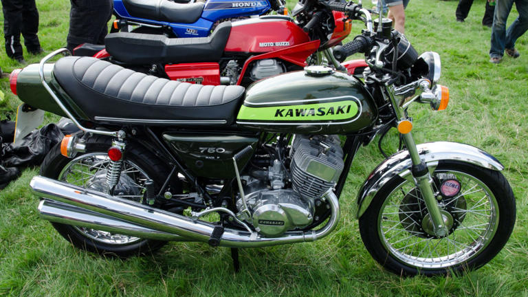 Les 10 motos réputées les plus dangereuses et les 10 plus sûres