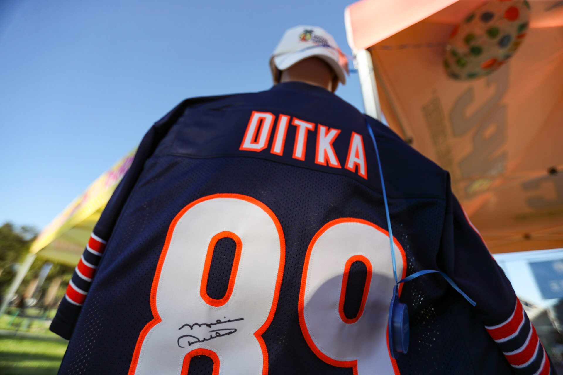 Mike Ditka receives classy Chicago Bears tribute for Packers rivalry game