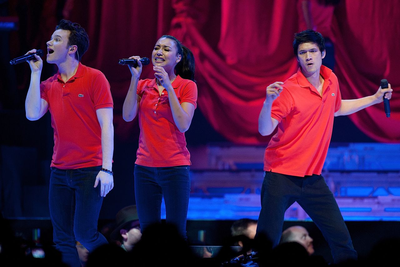 Harry Shum Jr. and Jenna Johnson tease Gleeks will see more Glee Easter ...
