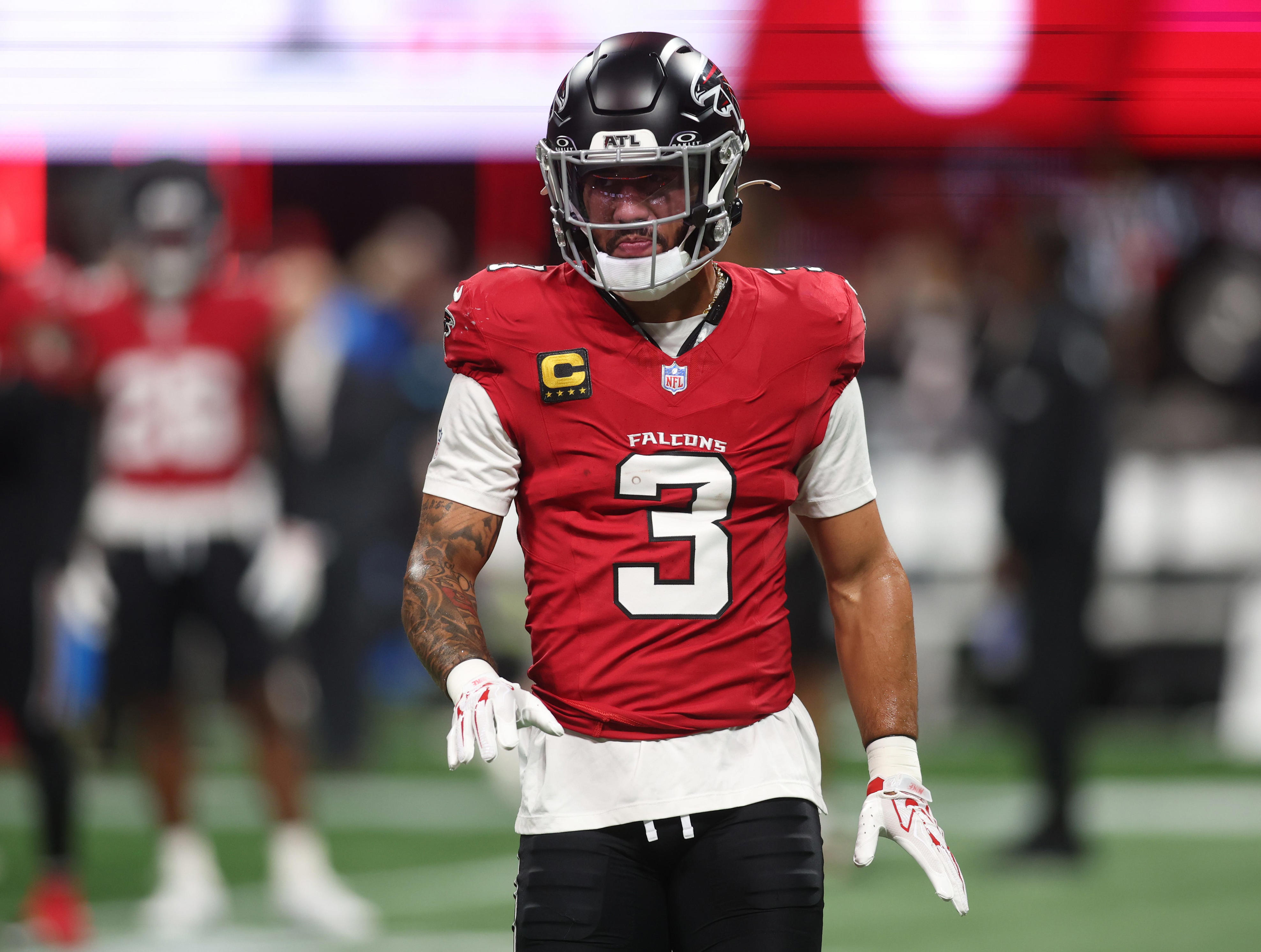 Watch: Falcons score first TD of game vs Ravens on scoop-and-score