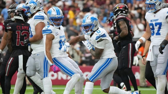 Is Amon-Ra St. Brown playing today? Lions WR's slow start vs Cardinals ...