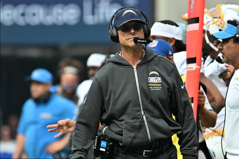 Jim Harbaugh shares hopeless message as Chargers fall to 0-5