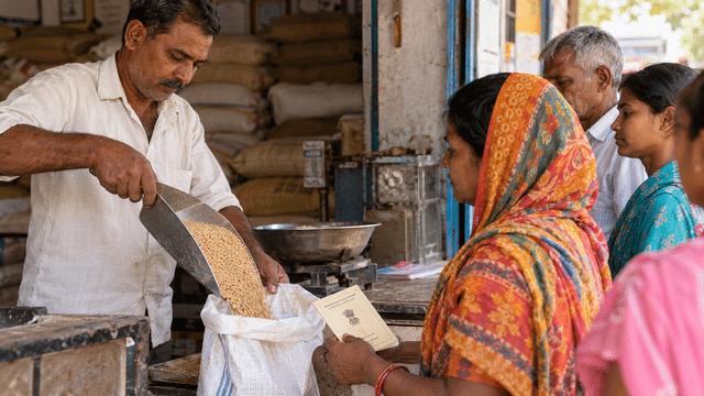 Ration card holders can report distribution problems through WhatsApp ...