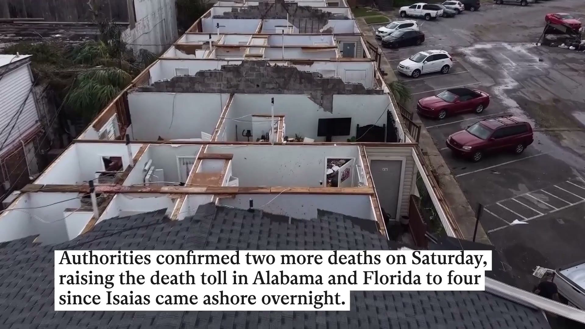 Hurricane Isaias rips roof off apartment complex in Florida
