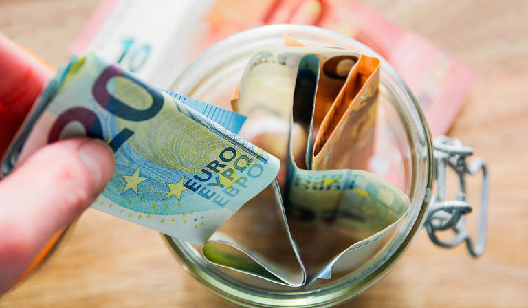 Everything to know about Christmas bonus 2026