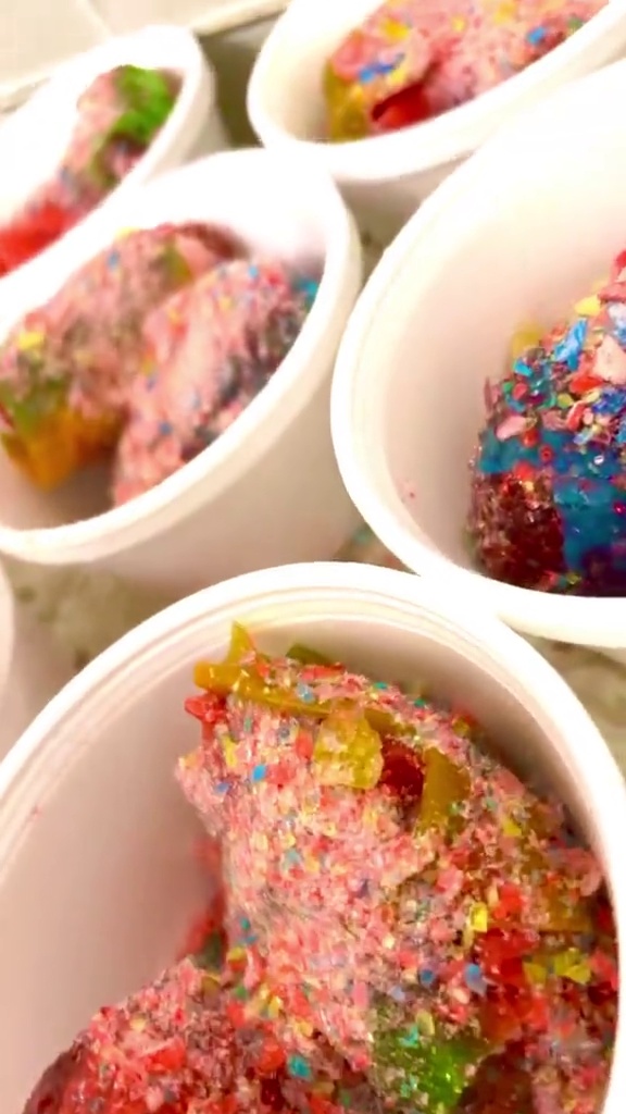 Colorful candy cups that are almost too fun to eat