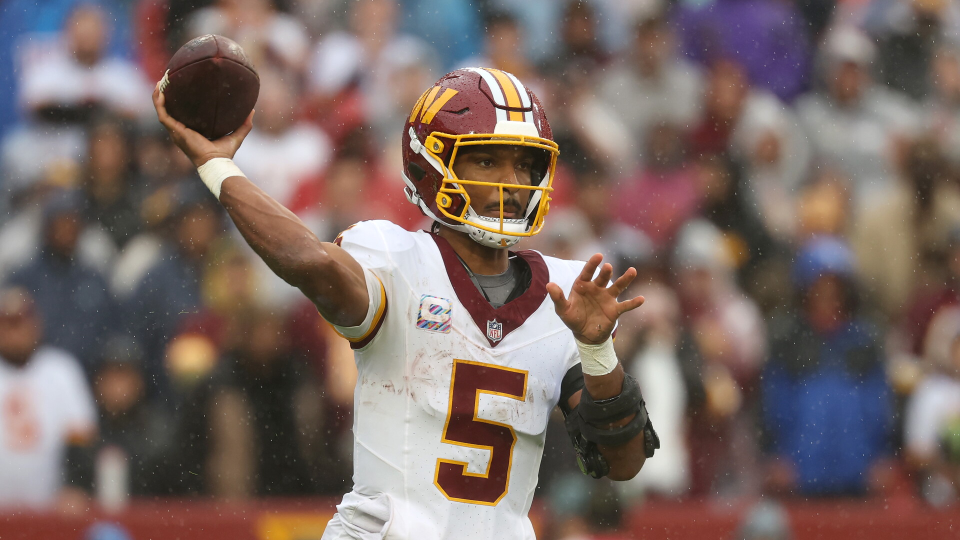 Commanders lead Giants 12-3 at halftime