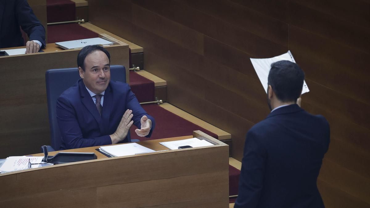 Las sombras del negocio del sol en el Consell de Llorca: perdona 56 ...