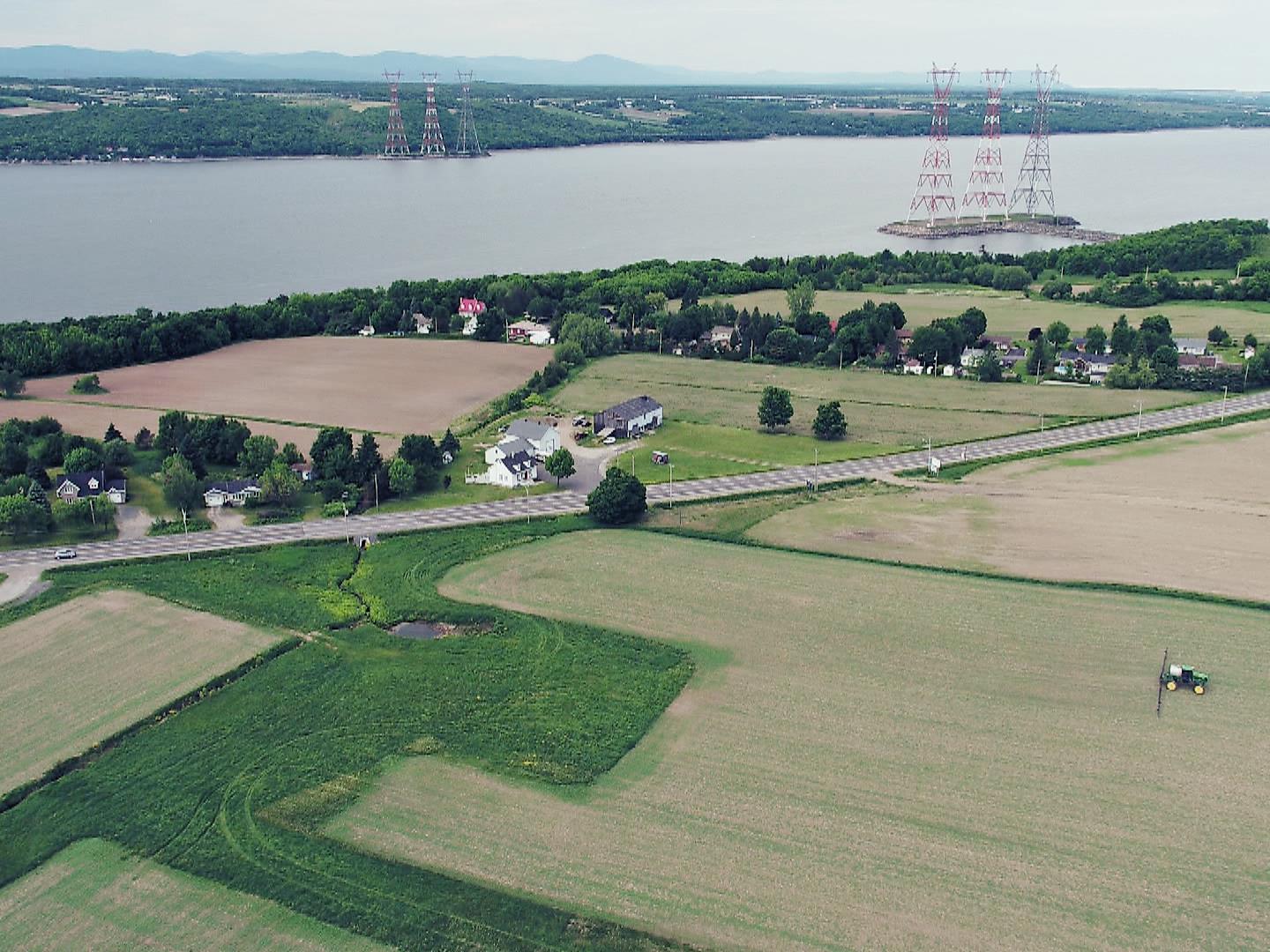 Lévis se penche sur l’avenir des terres de Rabaska