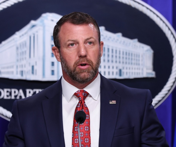 Mullin defends plan to livestream Fort Hood shooter's execution