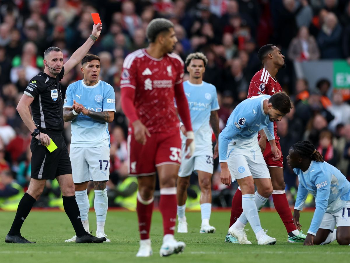 Jamie Carragher gives immediate Liverpool verdict on Ryan Gravenberch ...