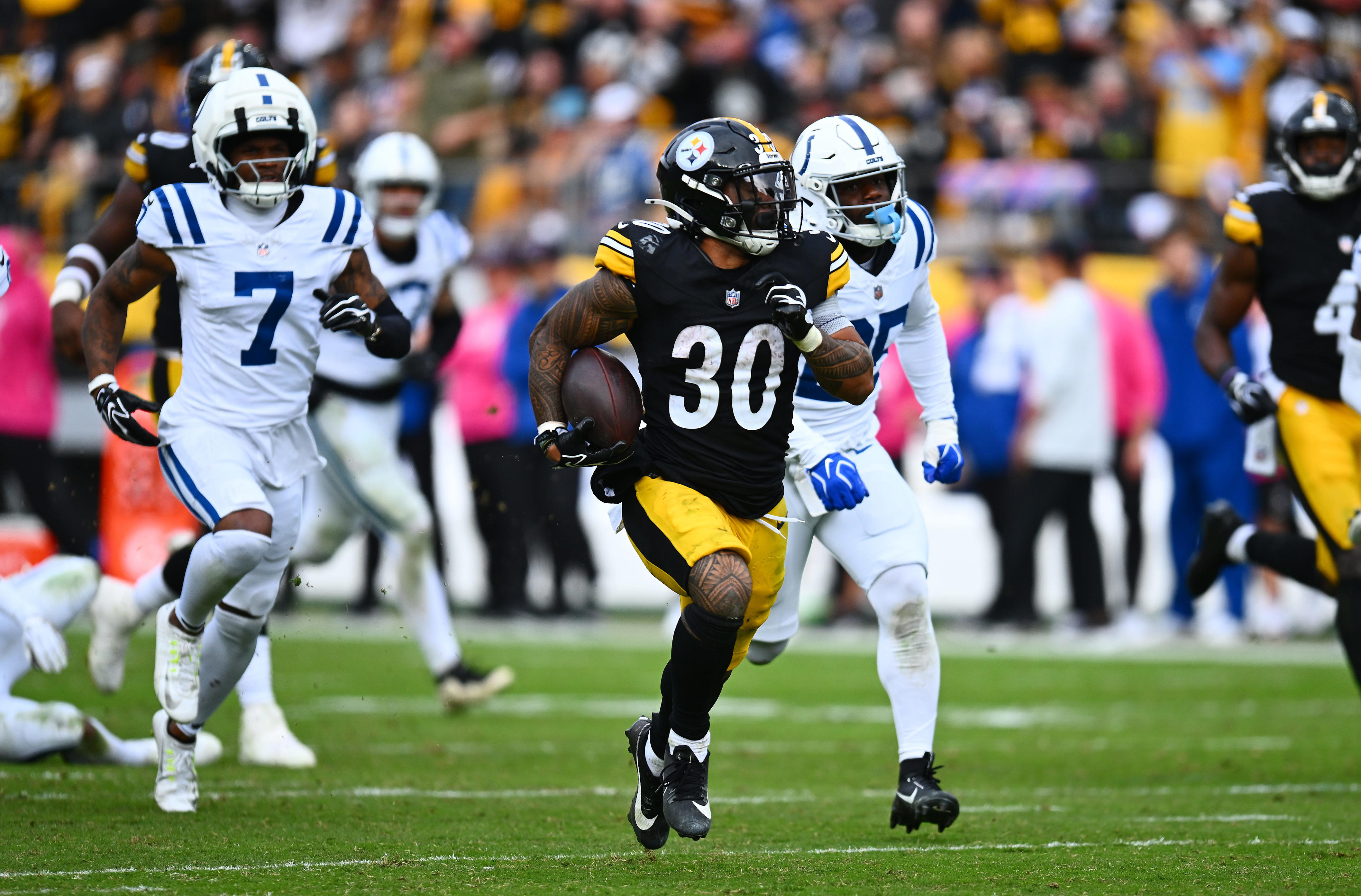 Steelers report card: Jaylen Warren hot streak continues; Aaron Rodgers ...