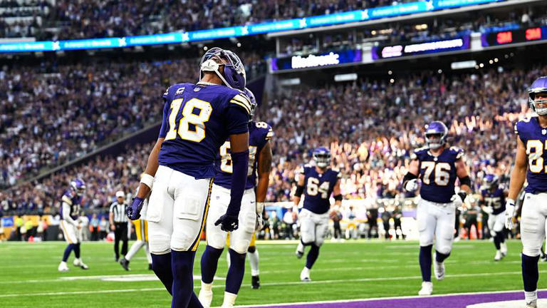 Fantasy football injury impact: TJ Hockenson injury sets up two Vikings ...