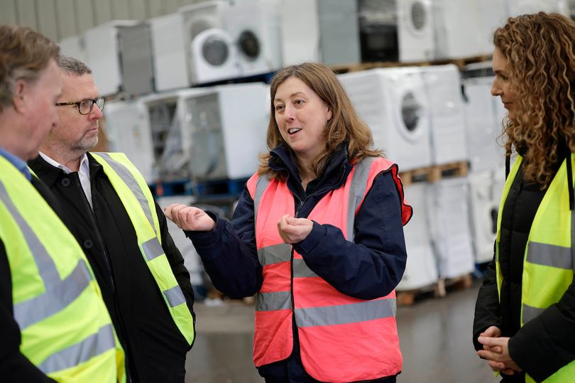 Irish consumers fuelling 'fast tech' trend leading to rise in discarded ...