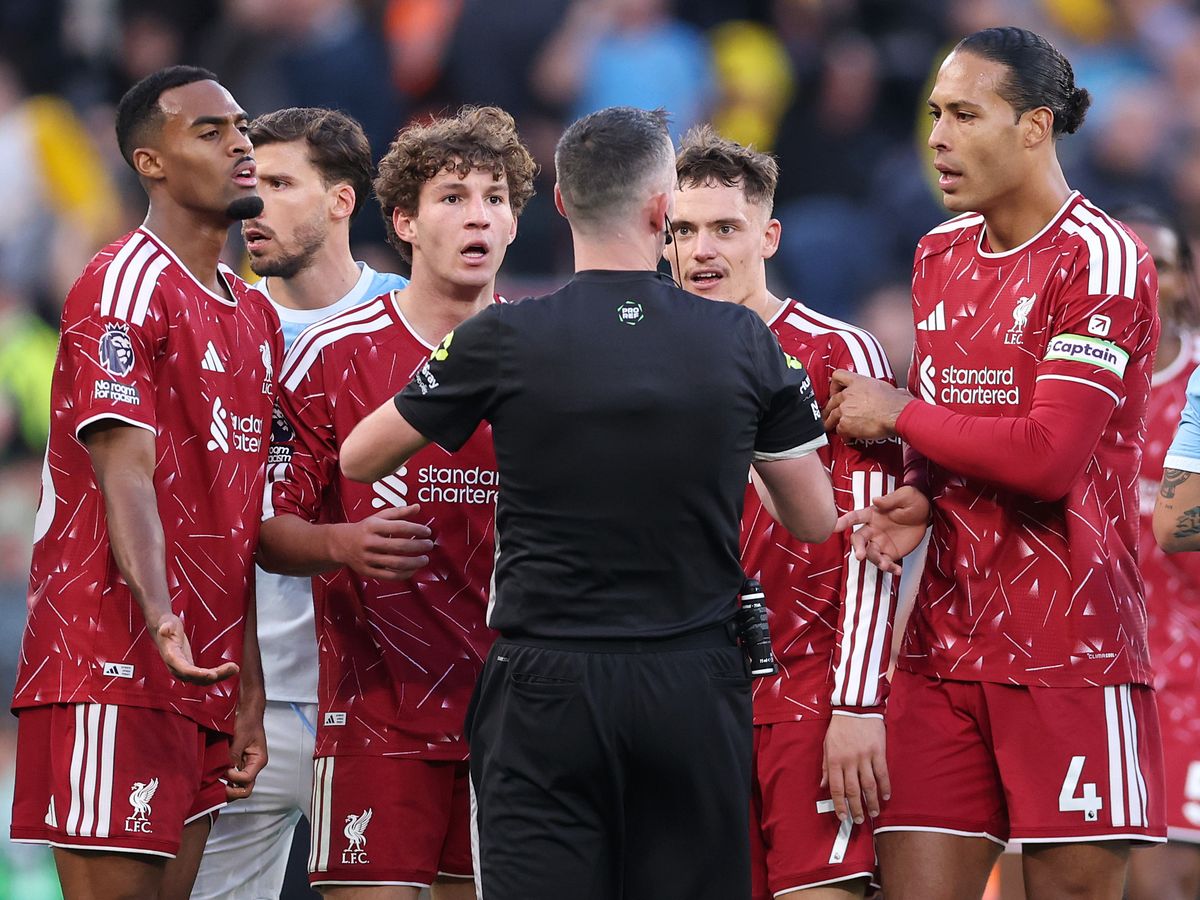 Liverpool sent 'stupid' Ryan Gravenberch red card response as new Man ...