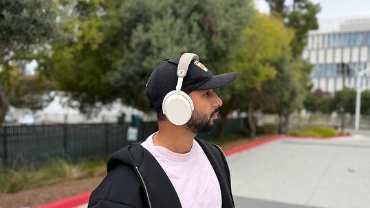 Sennheiser Momentum 5 wireless review: Refining the flagship formula ...