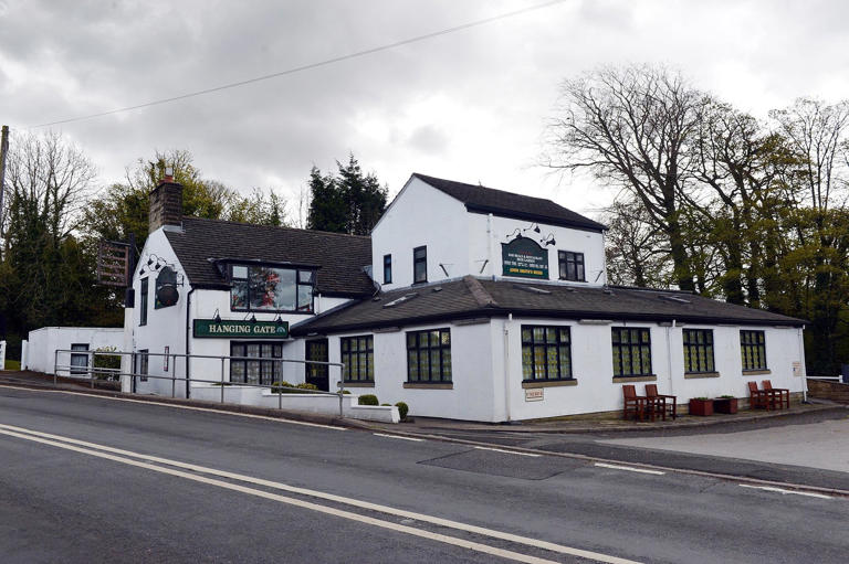 This scenic market town on the edge of the Peak District is perfect to ...