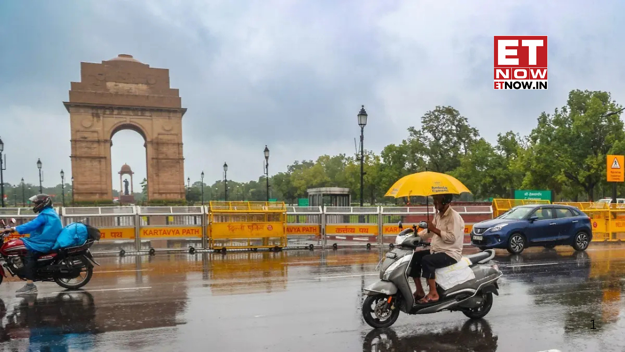 Delhi weather: IMD issues red alert as heavy rain and thunderstorms ...