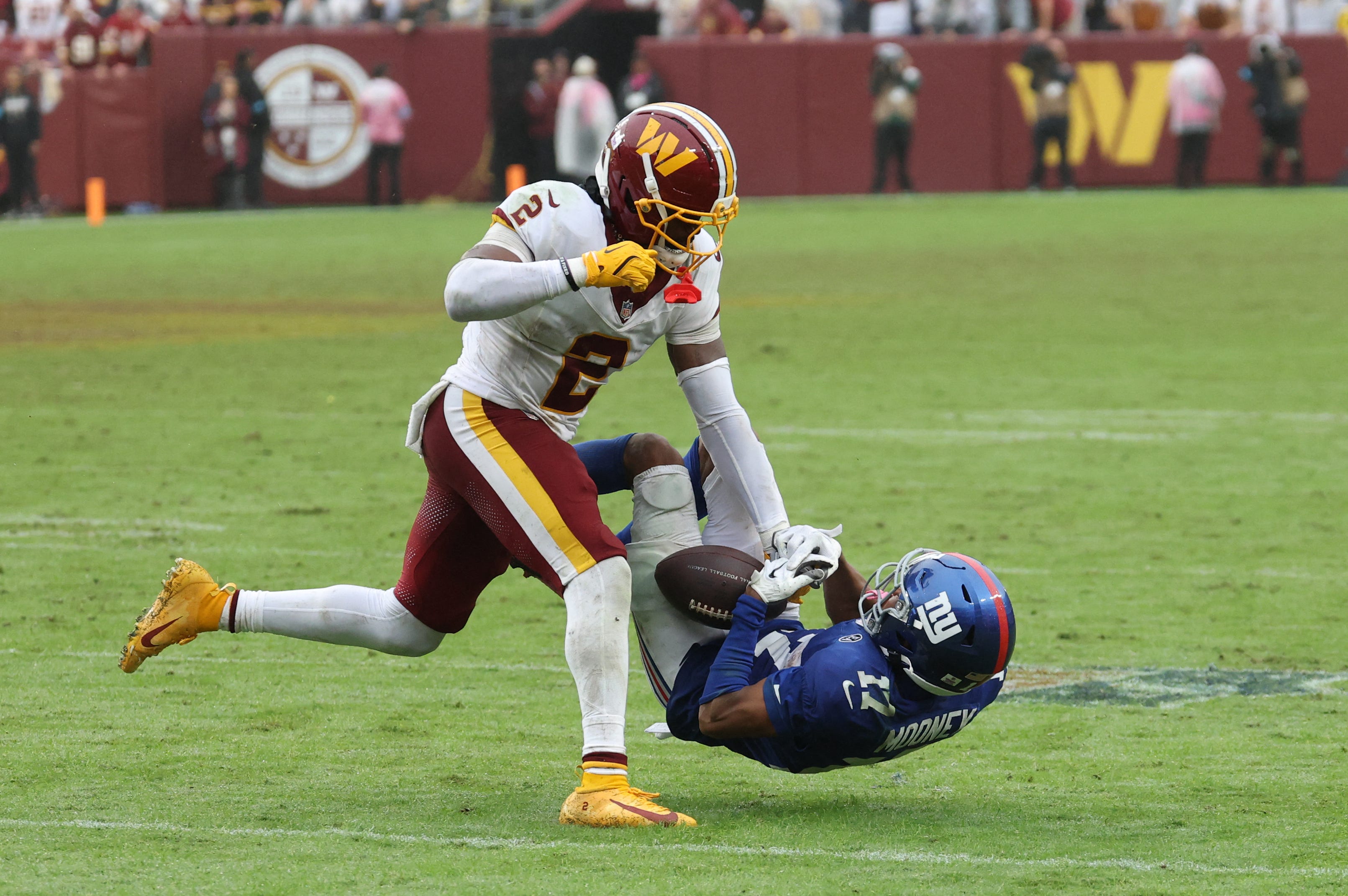 NFL seems to have a problem with Commanders RB Amik Robertson