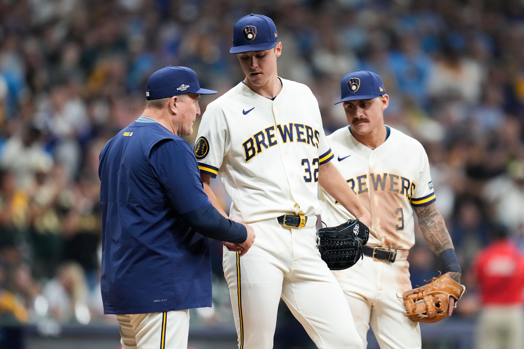 NLCS Dodgers Brewers Baseball