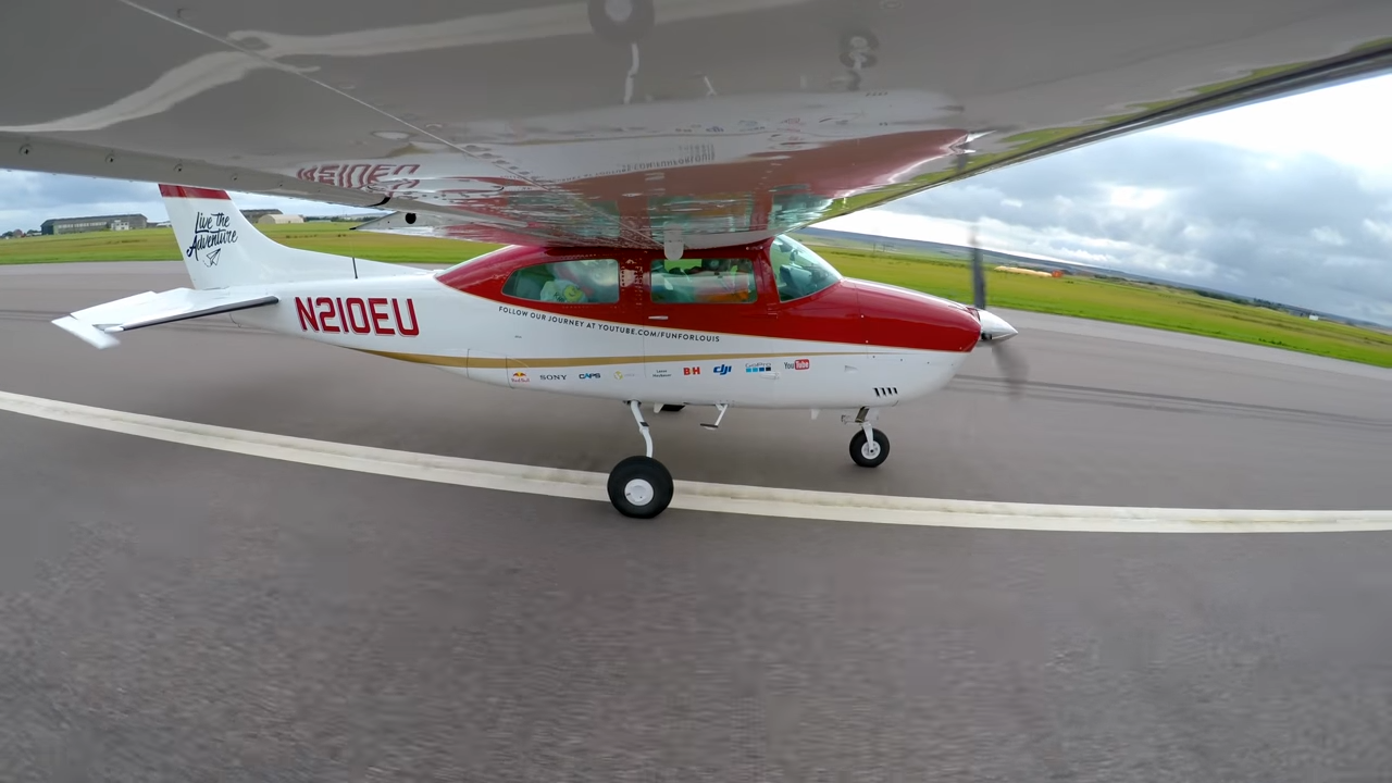 How a flight to Scotland turned into an adventure above castles and clouds