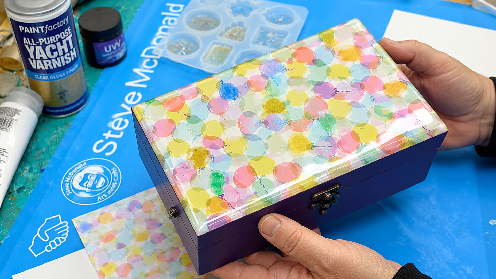 Can a cheap wooden box become a beautiful gift?