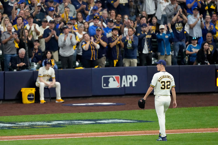 NLCS Dodgers Brewers Baseball