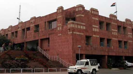 JNU teachers’ body questions professor’s dismissal, calls decision hasty