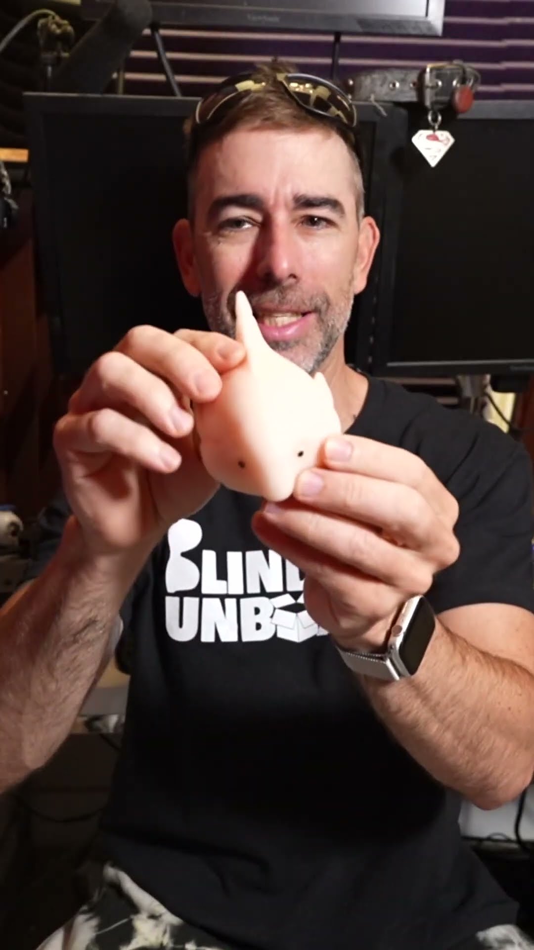 I ate more crickets?– a blind guy unboxing