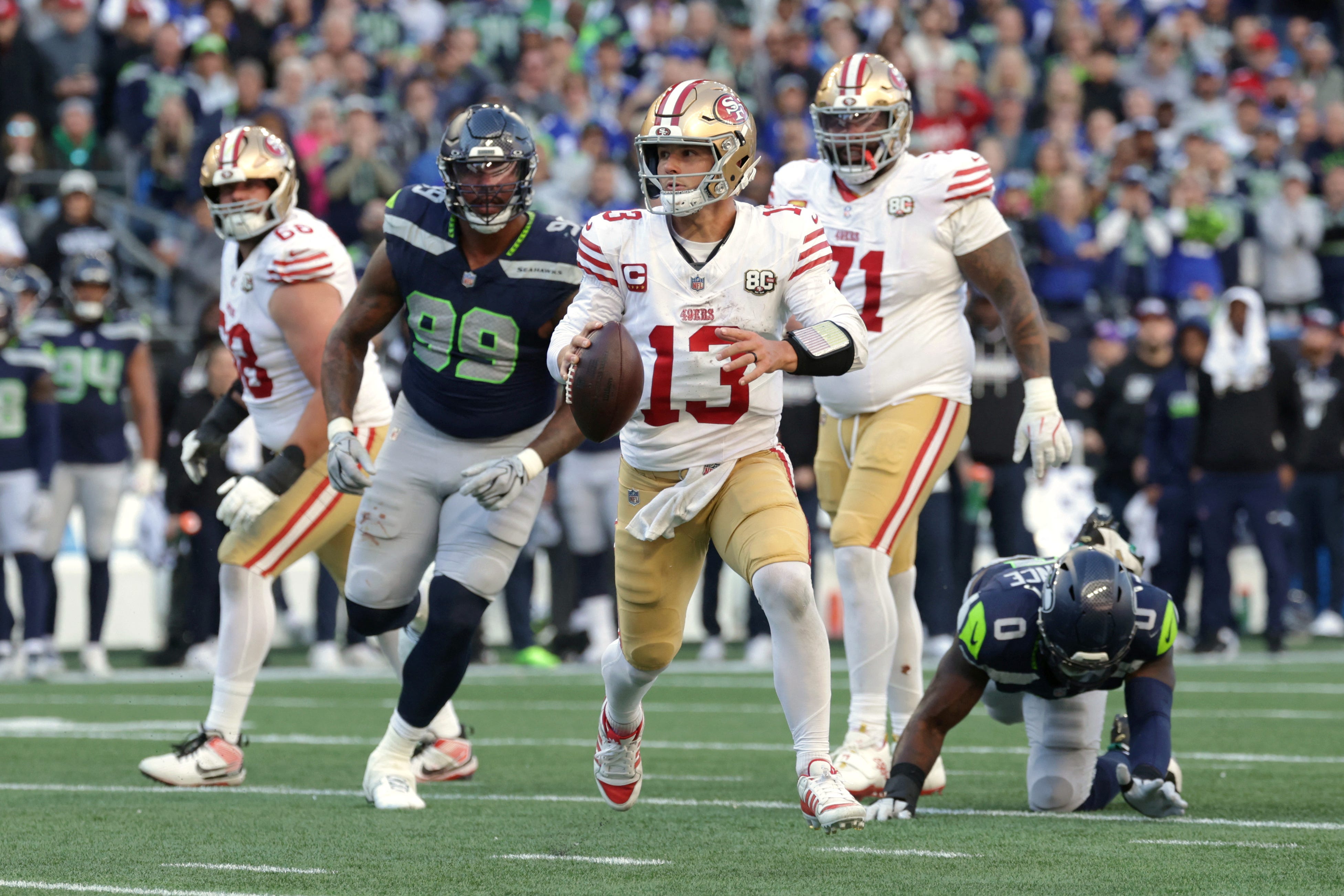 Brock Purdy keeps it rolling with two TDs in Week 5 win at Seattle