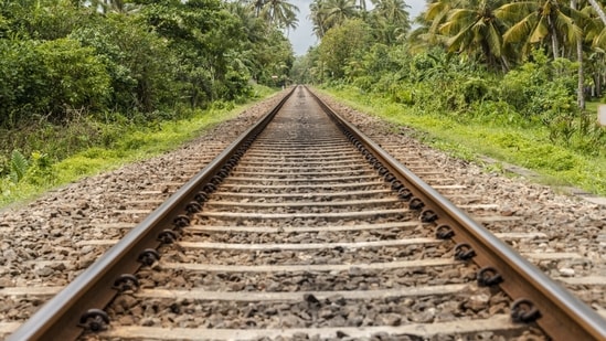 Everyday explained: Why do train tracks have small stones around them ...