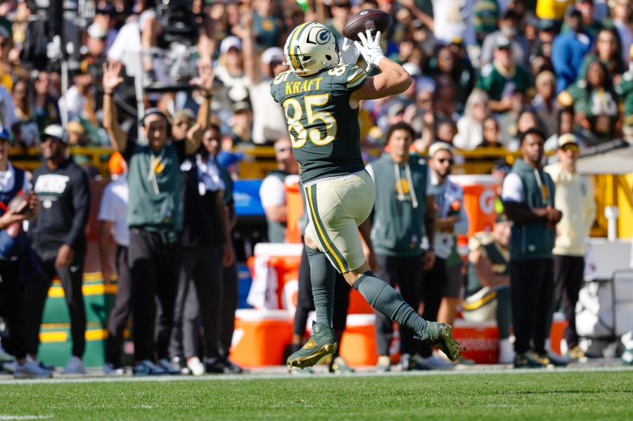 Kraft, Strong Jr., Davis see NFL action in week 5