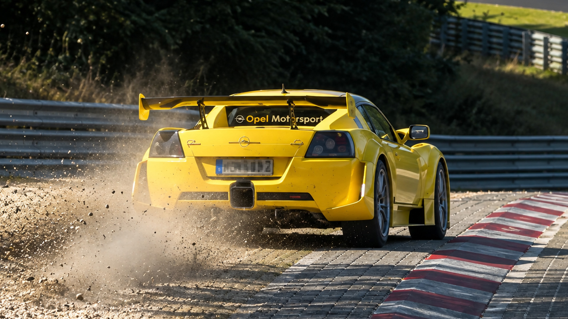 Late braking and lost grip cause trouble at Nürburgring