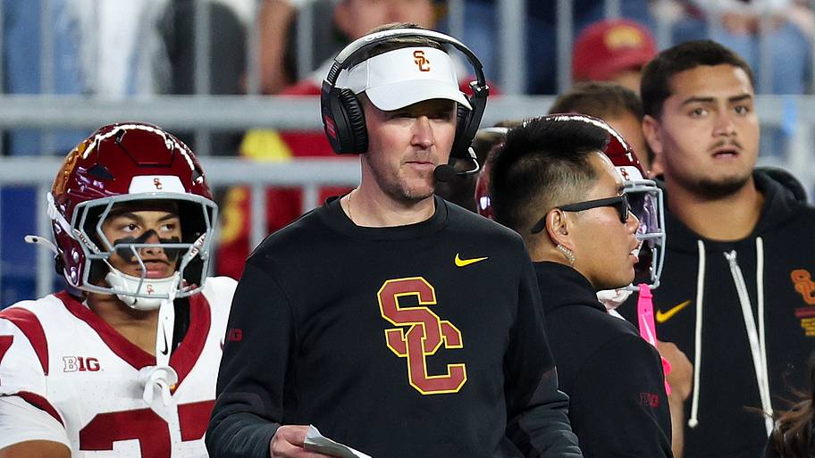 Lincoln Riley sends message to USC fans, doubters following road win ...