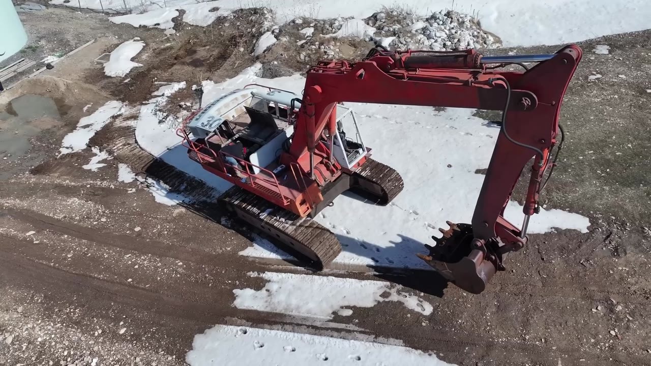 They found a rare 130,000-pound machine - then faced a nightmare ...
