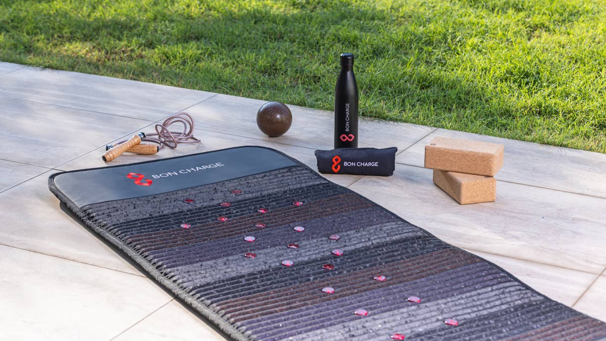 I tried a $1,000+ infrared PEMF recovery mat for weeks. Here’s what I ...