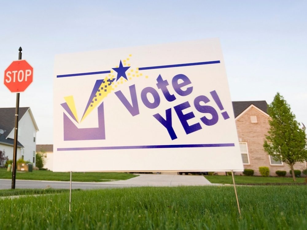 Dear Abby: Campaign sign leads to marital strife