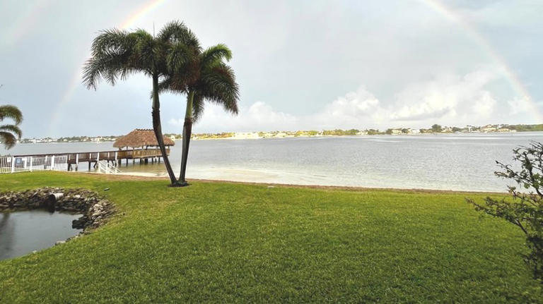 Between Boca Raton and Palm Beach is Florida's laid-back town with ...
