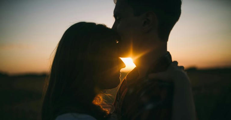 If you allow these 9 toxic behaviors, you've never experienced true love