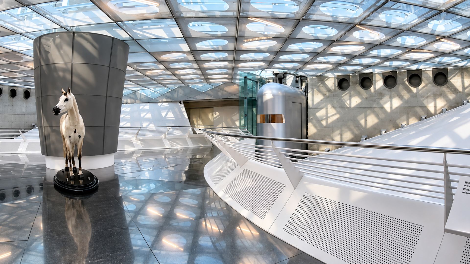 The futuristic interior of Stuttgart's Mercedes-Benz Museum (4K)