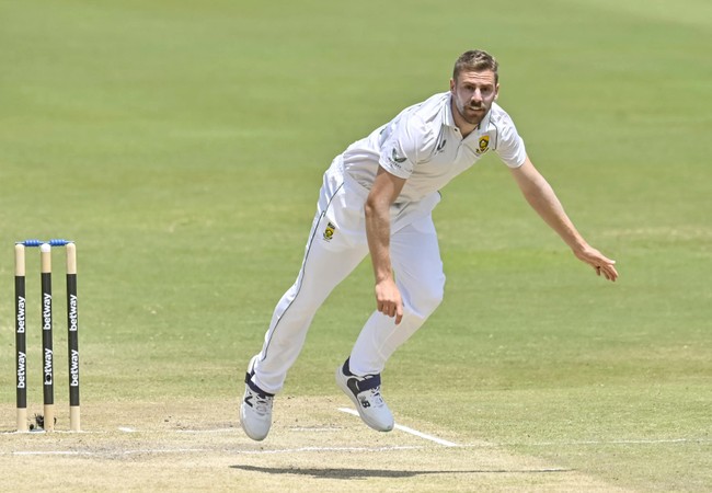 Live: Hazlewood double strike rocks Proteas as Bedingham falls for 46 ...