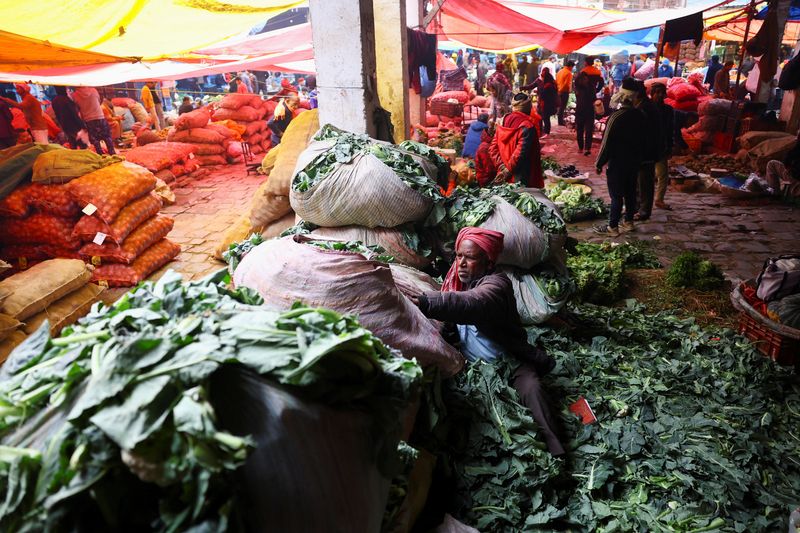 India inflation jumps to 5.54% in September, strengthening case for ...