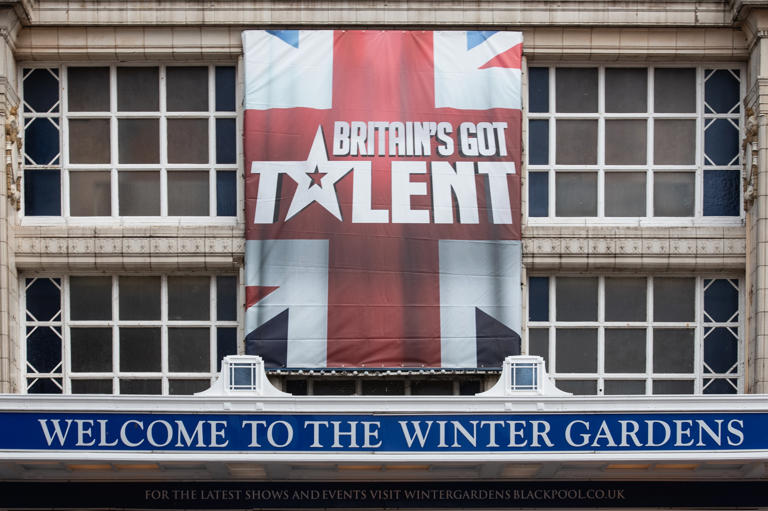 16 exciting shots of Britain's Got Talent fans gathering outside ...